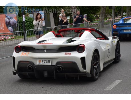 R 2588, Ferrari 488