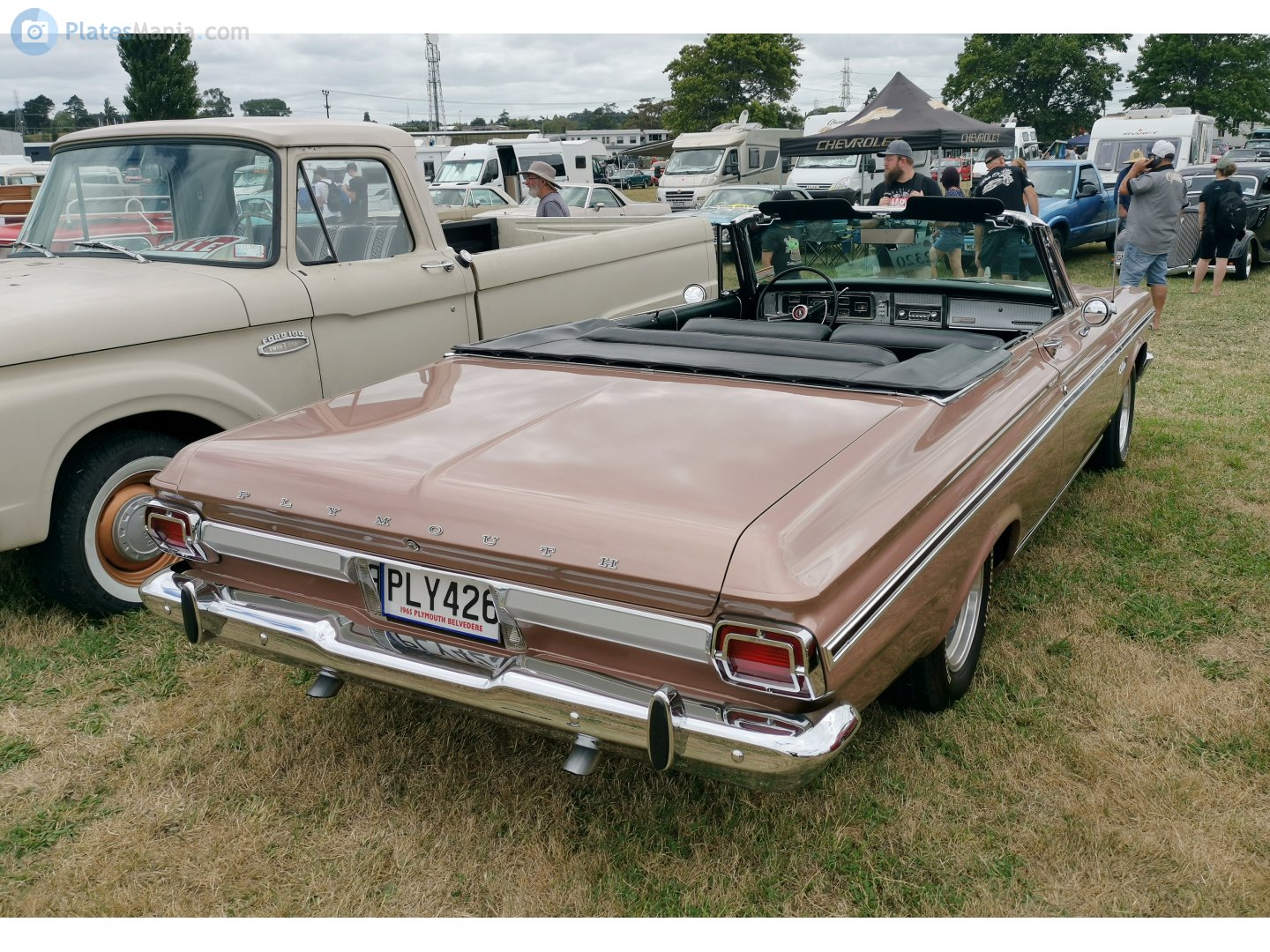 PLY426, Plymouth Belvedere 6th gen 1965 2-door Convertible (AR1/AR2; B-body), 1965–1966