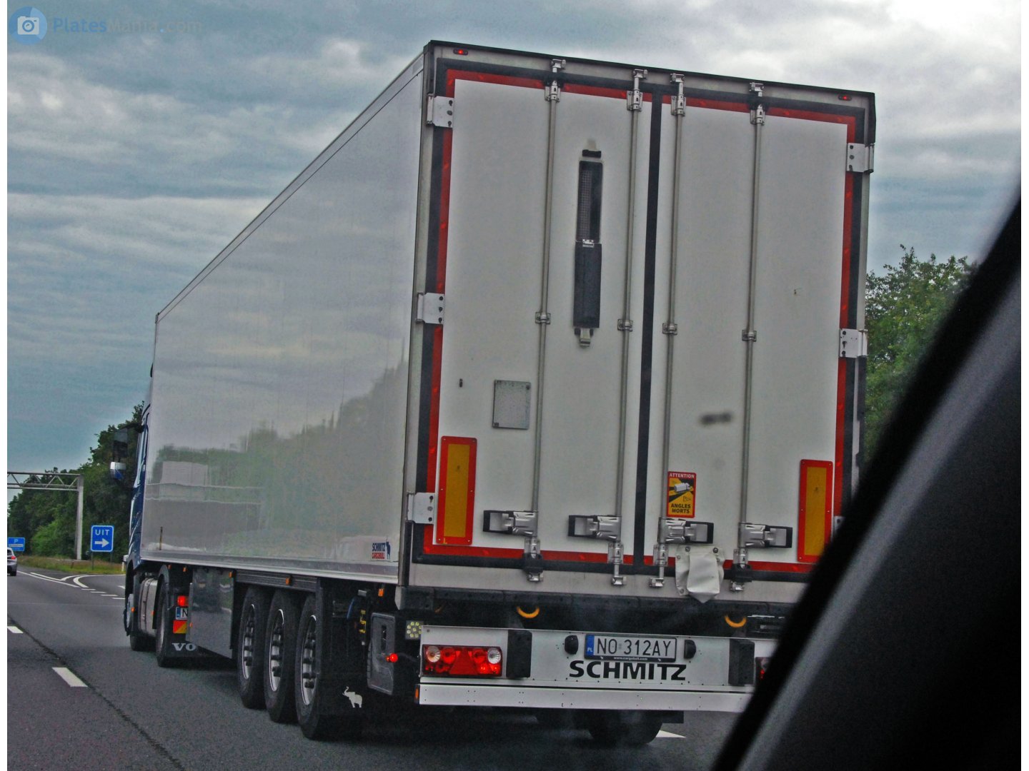 NO 312AY, Schmitz SKO 