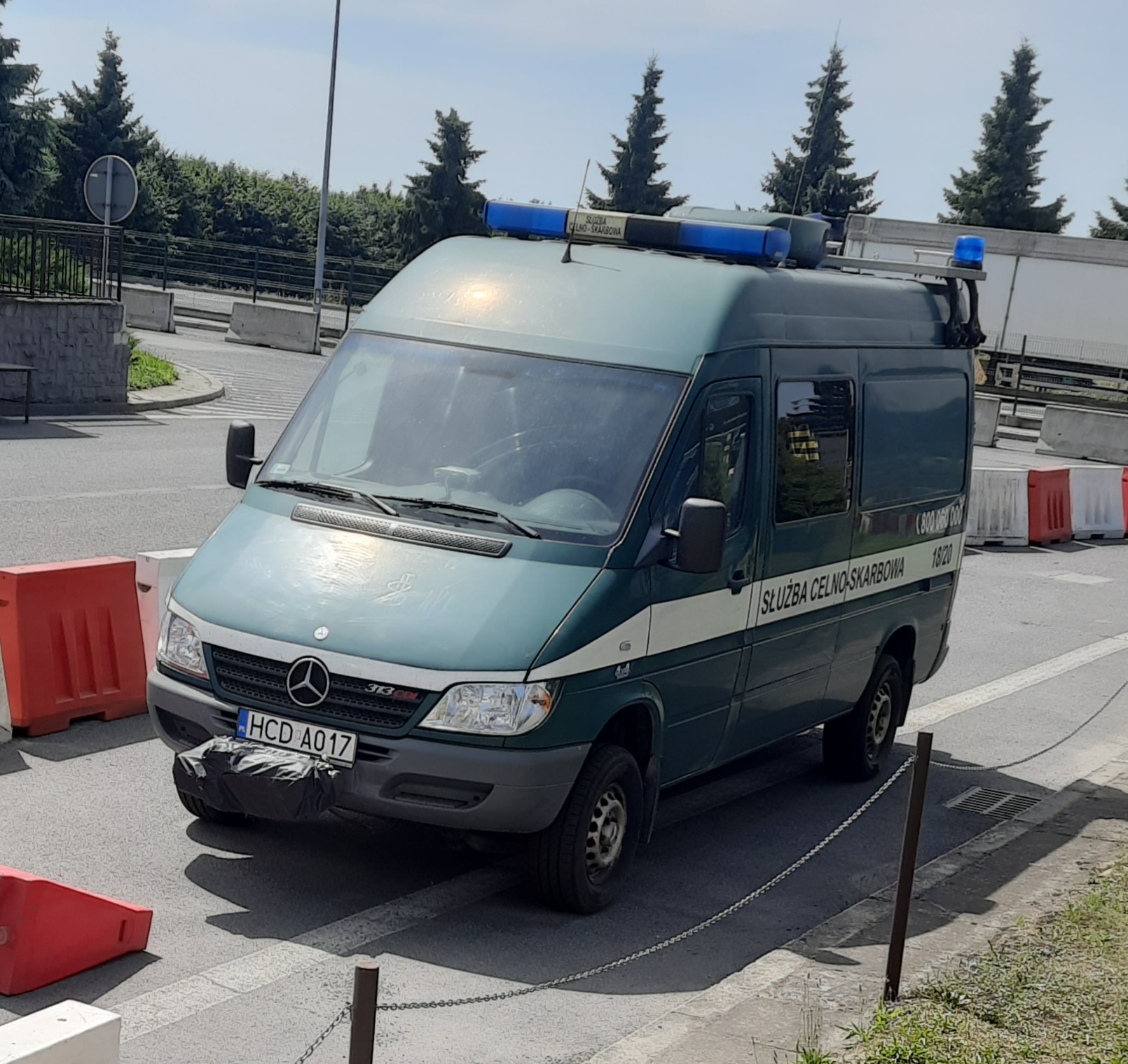 HCD A017, Mercedes-Benz Sprinter 1st gen (Classic) (W901–905), facelift, 2000–2006 (2013–2018 for CIS-market)