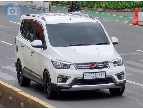 B 1833 WYN, Wuling Confero