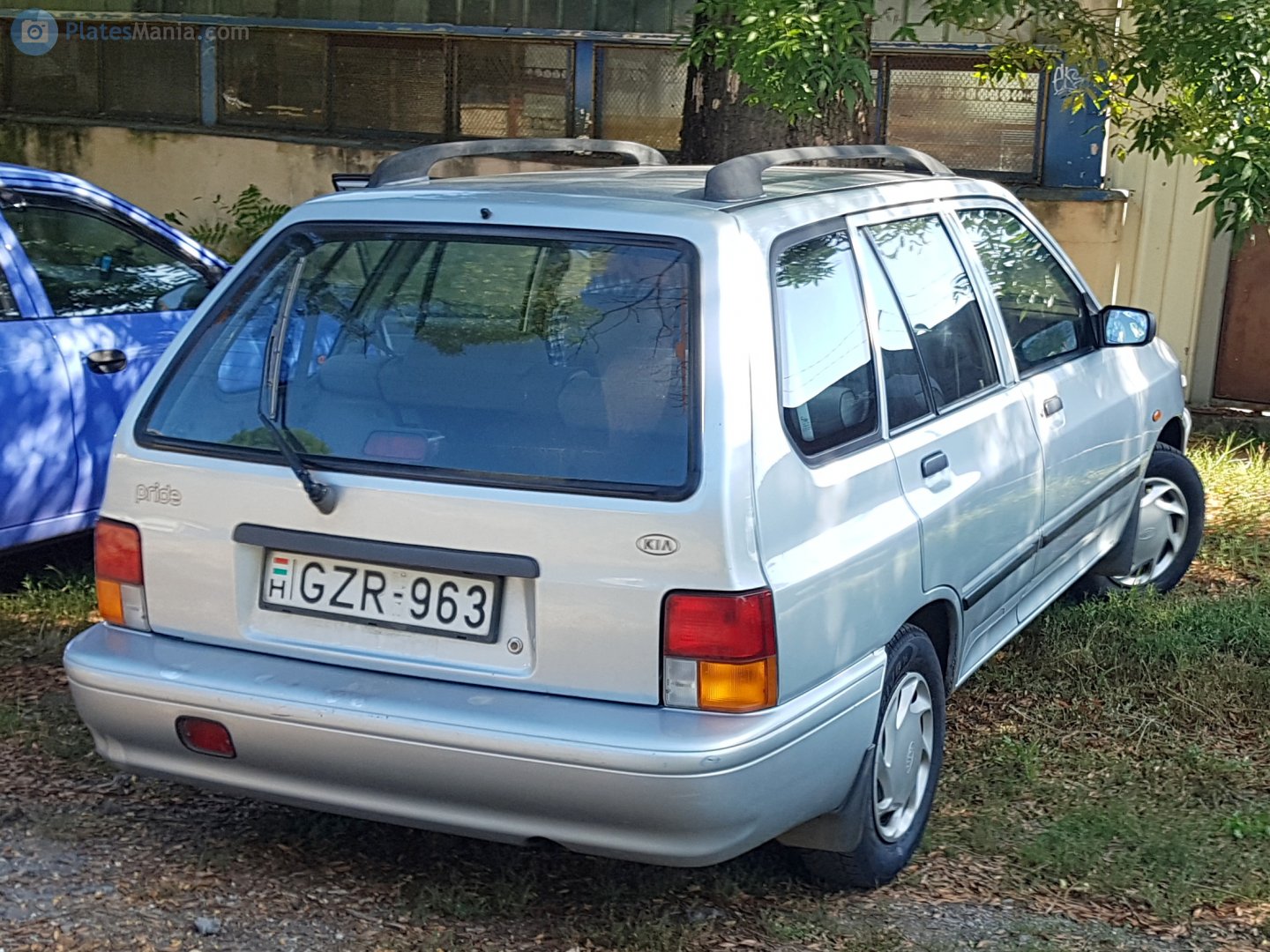 GZR-963, Kia Pride 1st gen Wagon (Y), 1996–2000