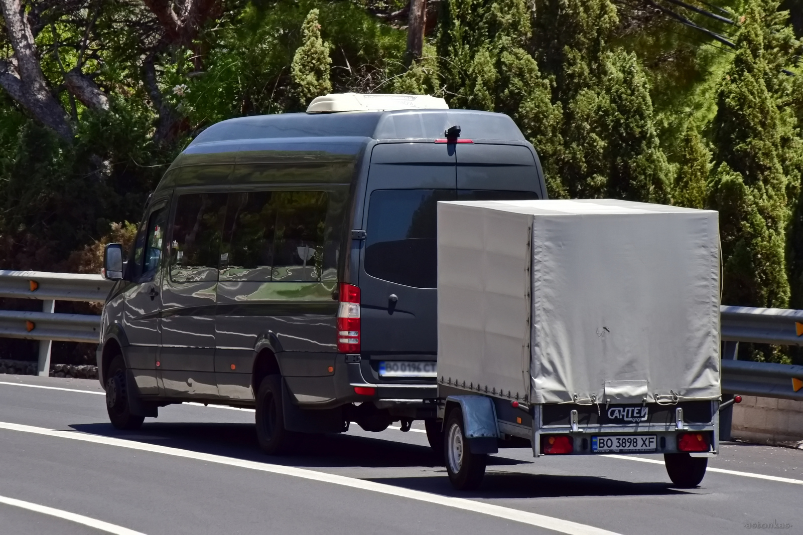 BO 3898 XF, Santey 750 