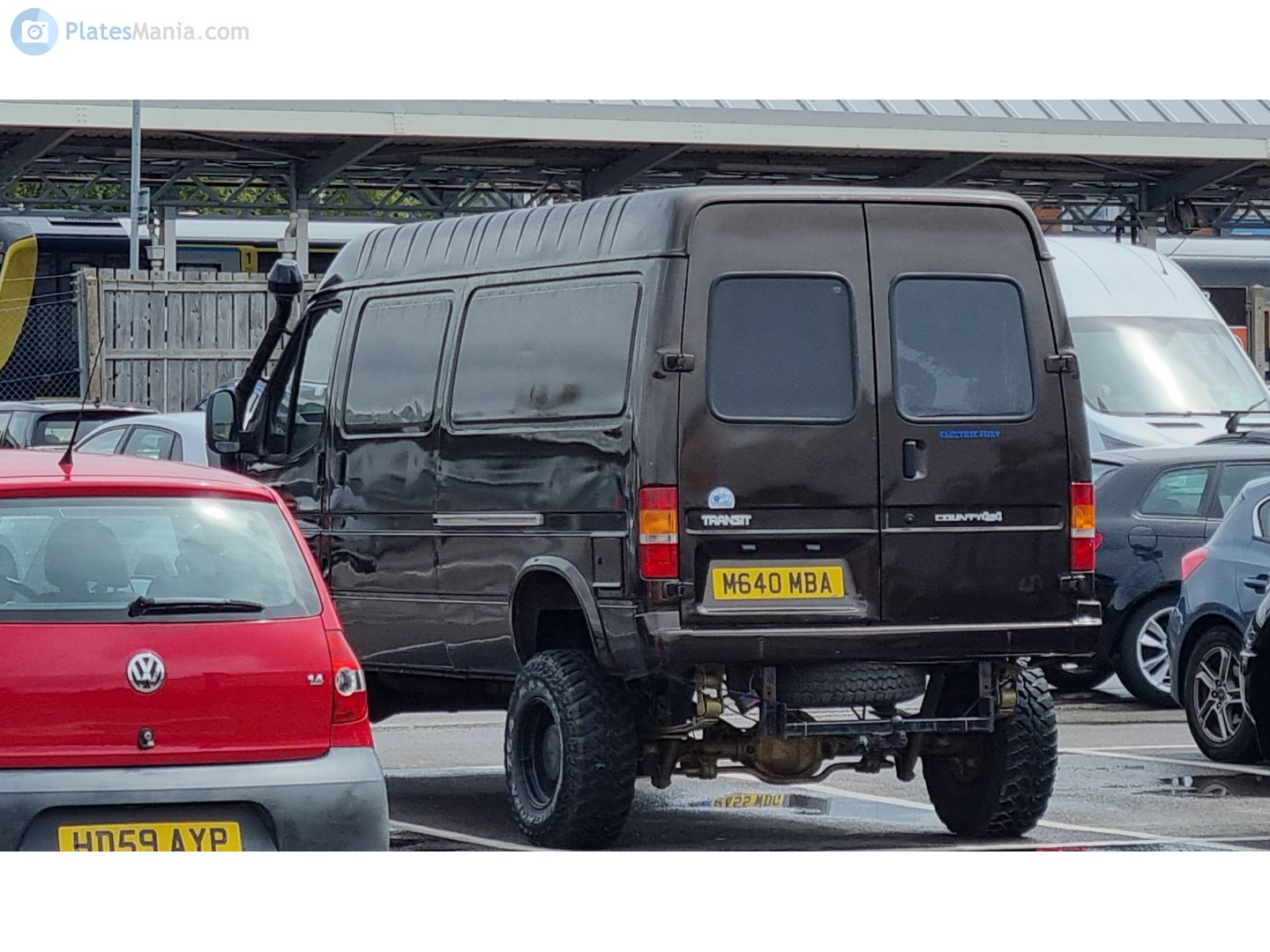 M640MBA, Ford Transit 2nd gen Van, 1985–2003