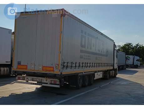42 AIJ 549, Krone Mega Liner