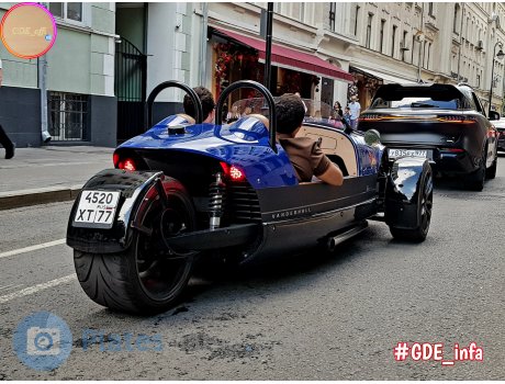 4520 хт 77, Vanderhall Venice