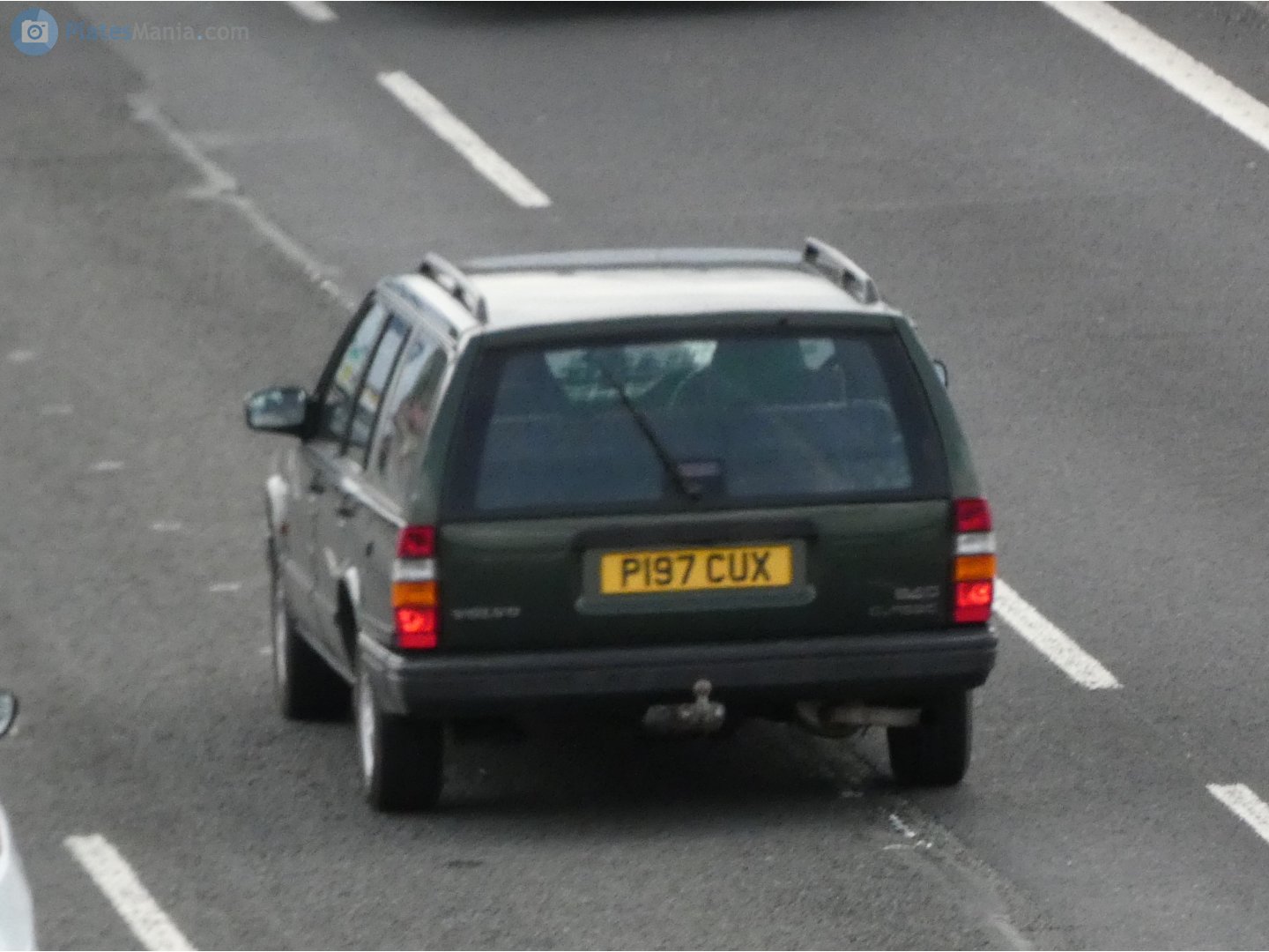 P197CUX, Volvo 940 1st gen Wagon (945), 1991–1998