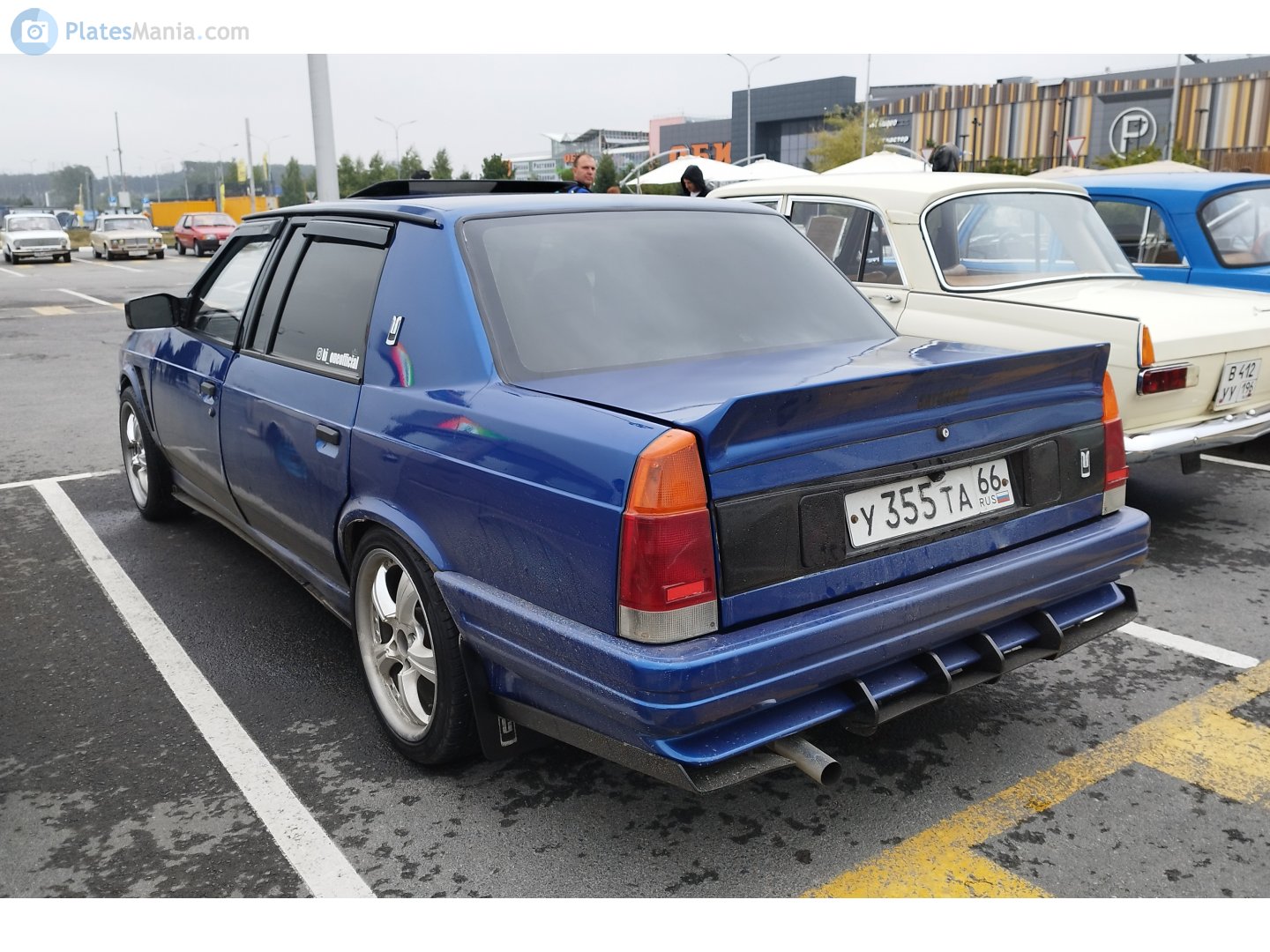 у 355 та 66, Moskvich (AZLK) 2142 Князь Владимир (Knjaz Vladimir) Sedan Long, 1997­­–2002