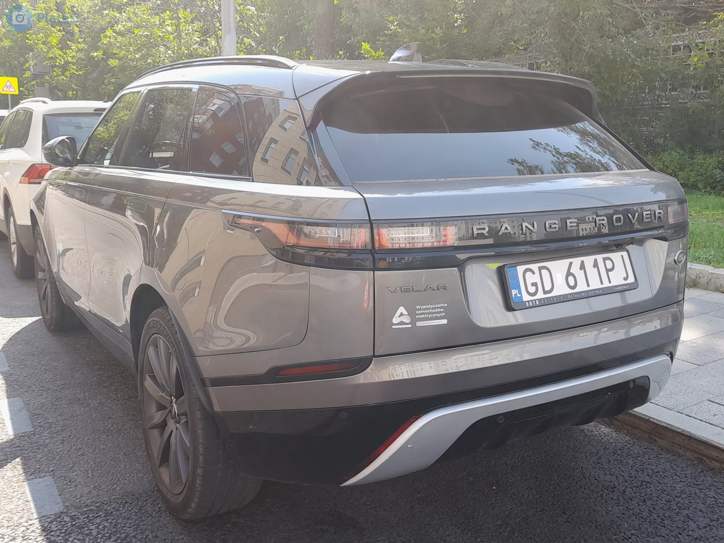 GD 611PJ, Land Rover Range Rover Velar 1st gen (L560), 2017–