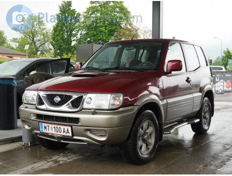 MT 100 AA, Nissan Terrano II