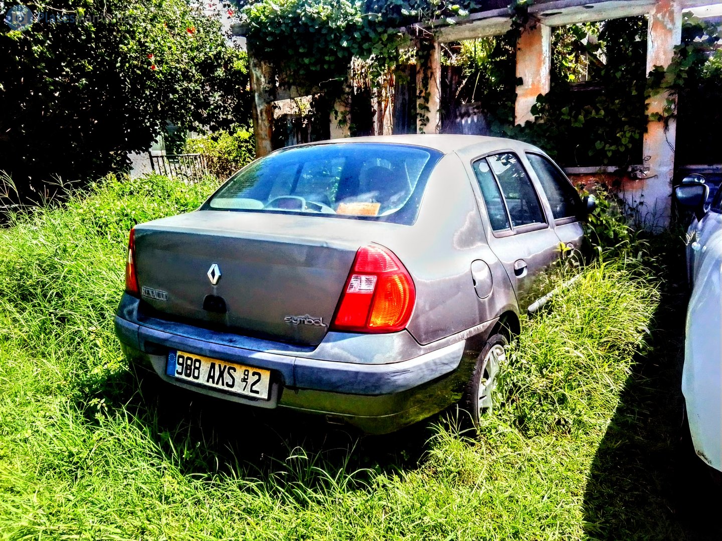 988 AXS 972, Renault Symbol 1st gen (L65), 2002–2008