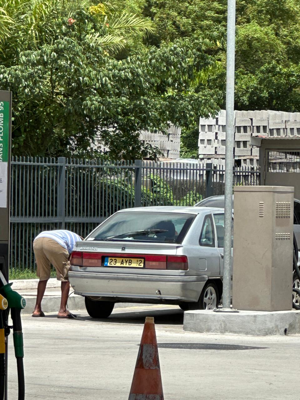 23 AYB 972, Renault 21 1st gen Liftback (B48), 1989–1995