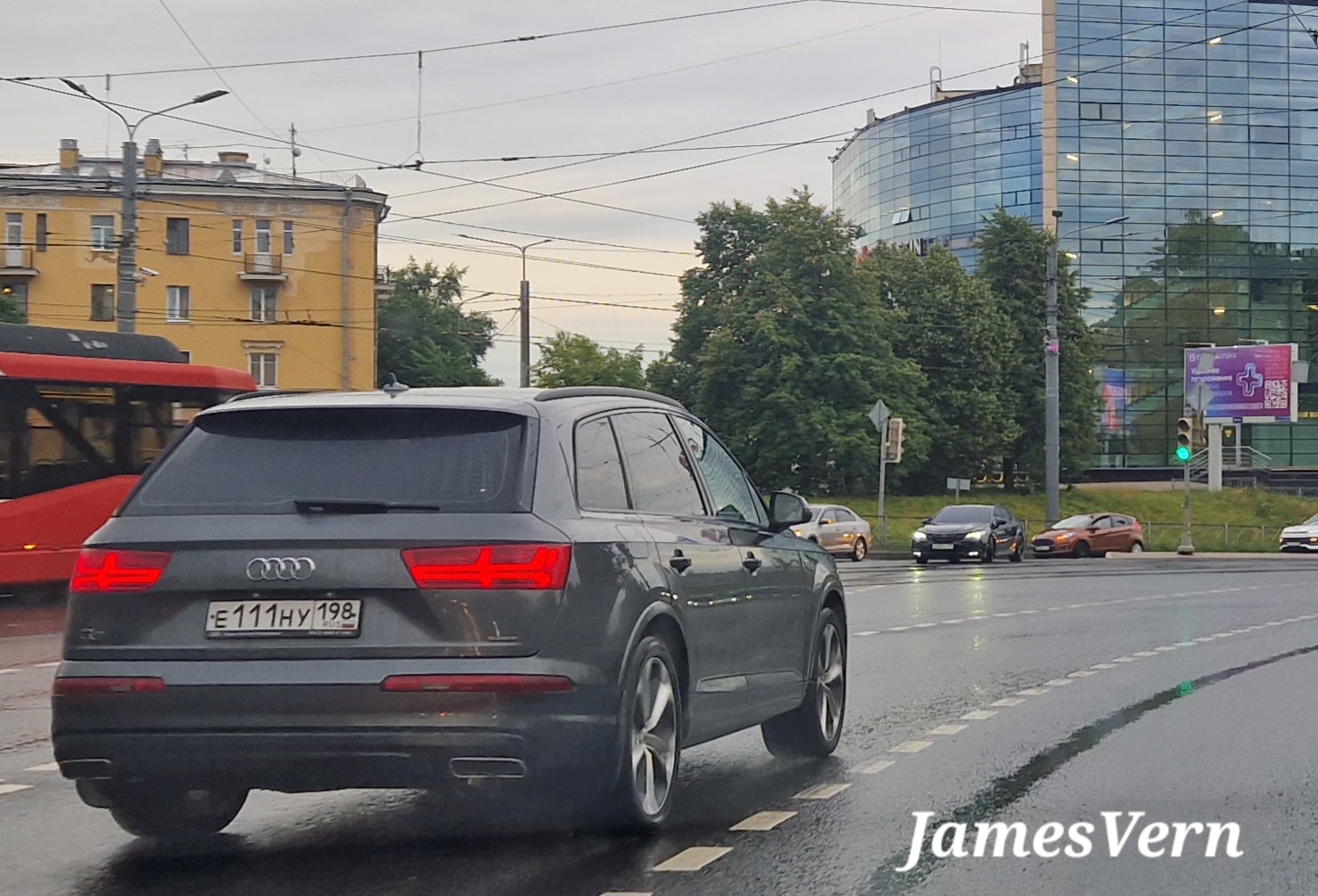 е 111 ну 198, Audi Q7 2nd gen (4MB), 2015–2019
