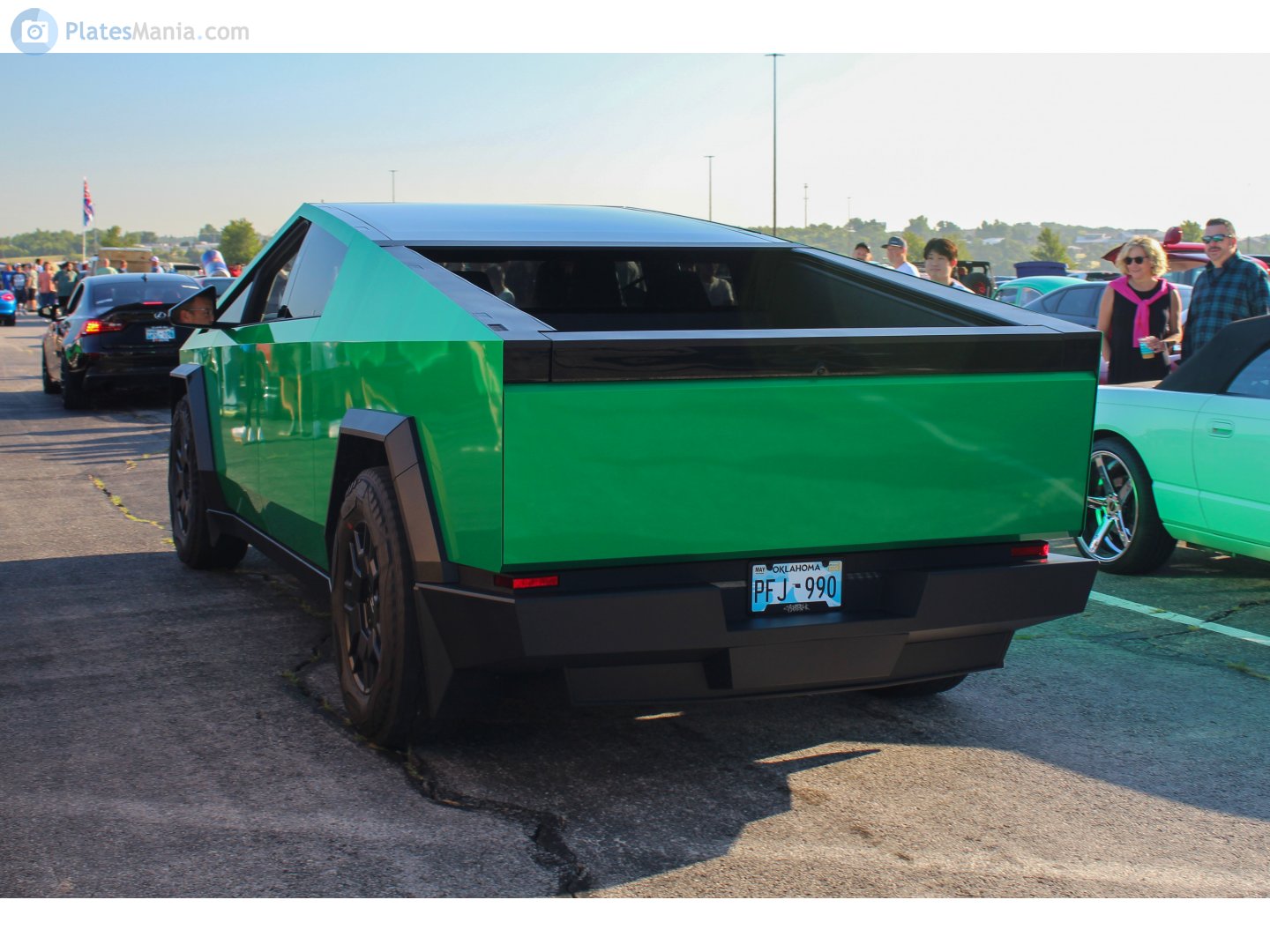 PFJ-990, Tesla Cybertruck 1st gen, 2023–