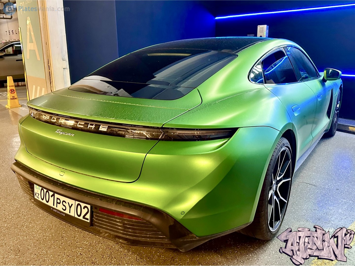 001 PSY 02, Porsche Taycan 1st gen Sedan (9J1), 2019–2024