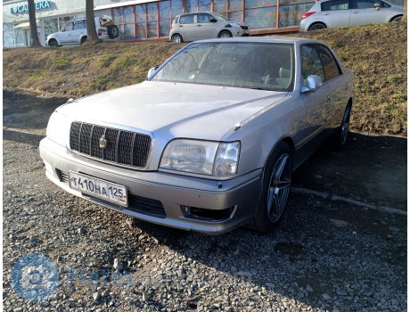 т410на125, Toyota Crown Majesta