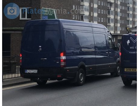 NZ-273HG, Mercedes-Benz Sprinter