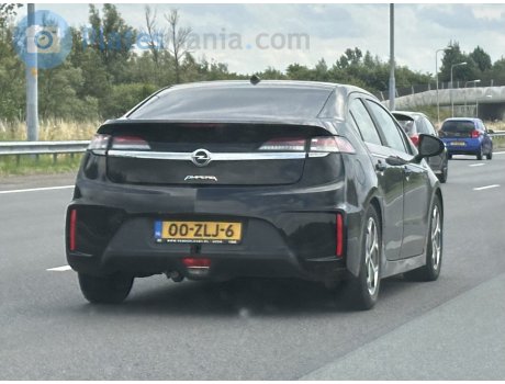 00-ZLJ-6, Opel Ampera