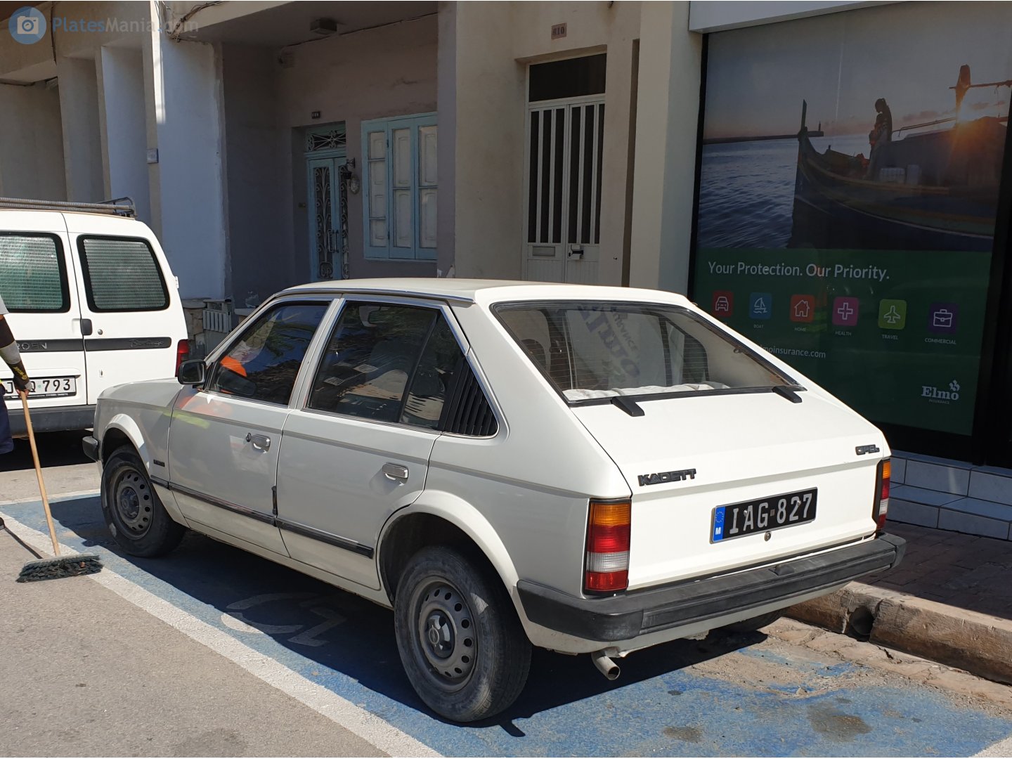 IAG 827, Opel Kadett 4th gen 4-door Sedan/5-door Hatch (D), 1979–1984