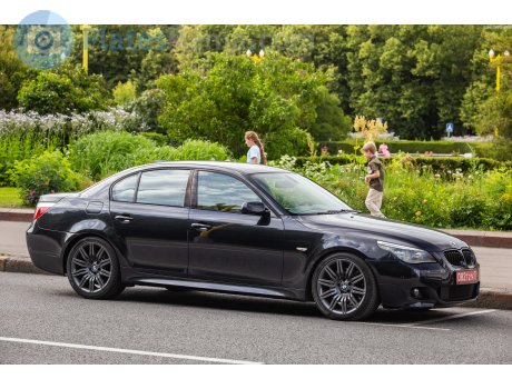 082T 214 77, BMW 5 Series