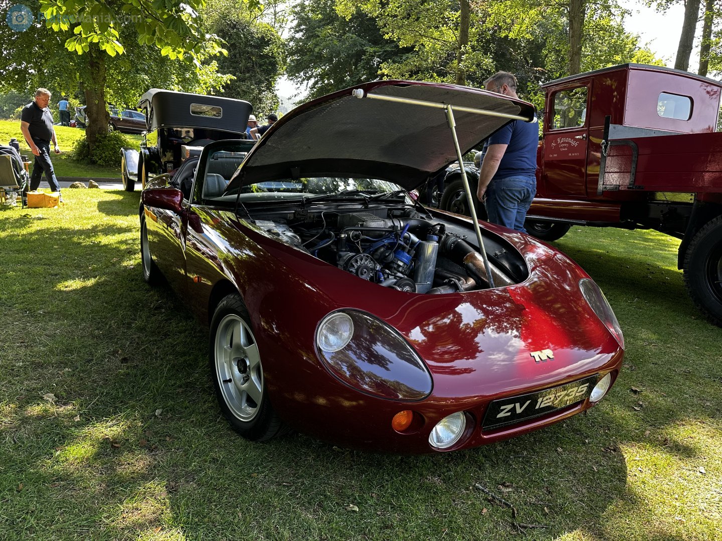 ZV 12735, TVR Griffith 