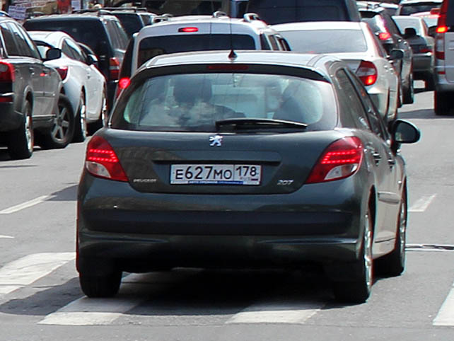 е 627 мо 178, Peugeot 207 