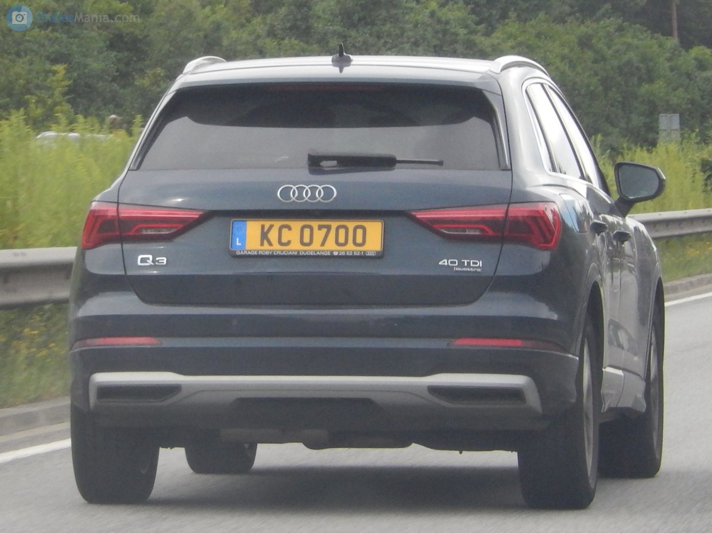 KC 0700, Audi Q3 2nd gen SUV (F3B), 2018–