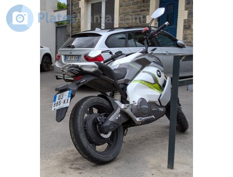 GJ-885-KX, Super Soco TS