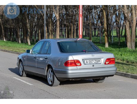 A 007 ZBM, Mercedes-Benz E-Klasse