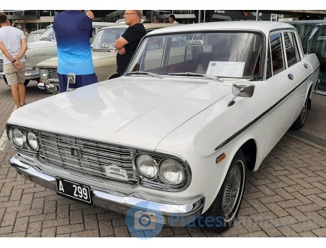 A 299, Toyota Crown