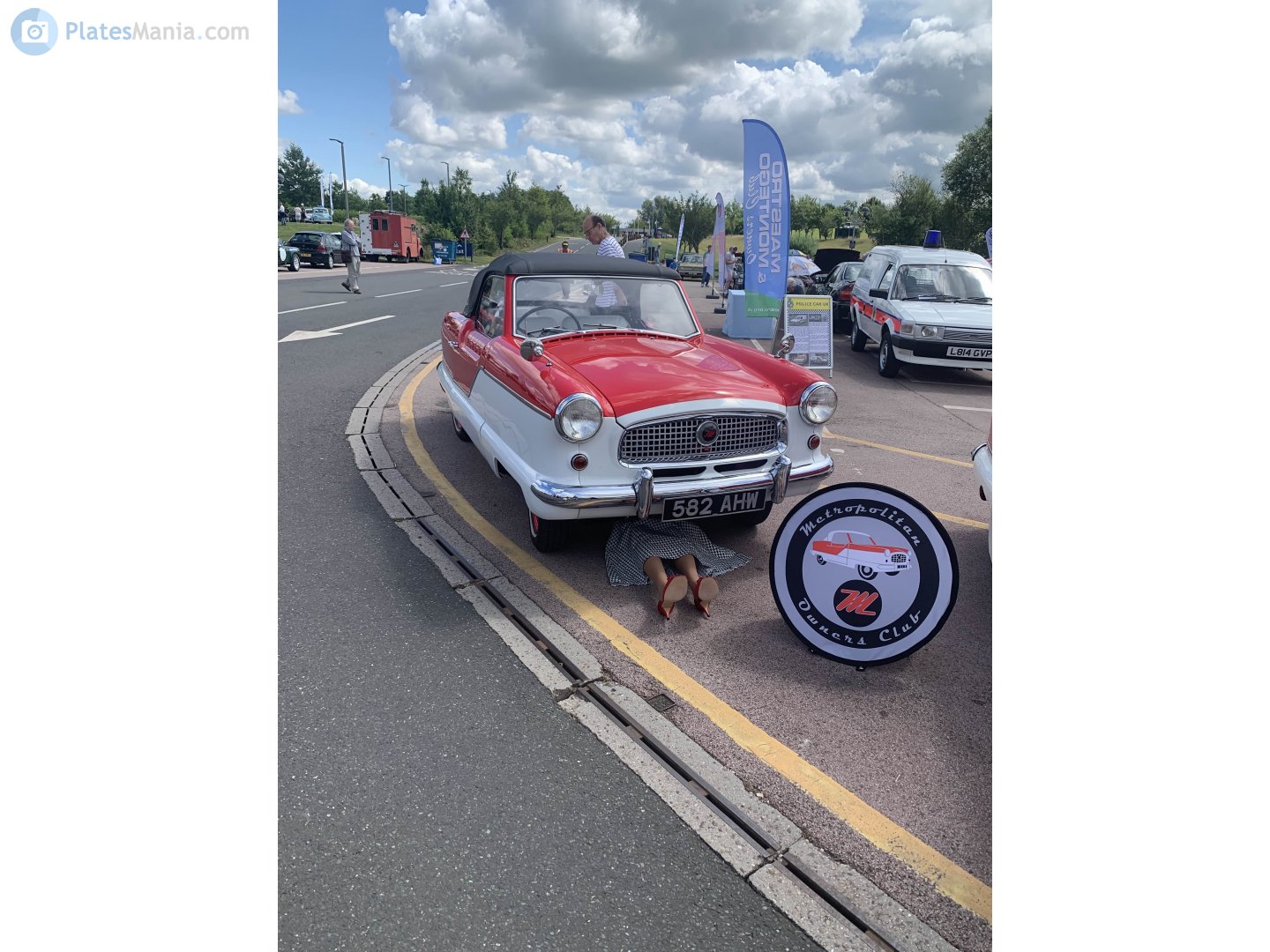 582AHW, Nash Metropolitan 
