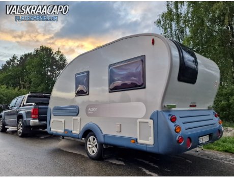 CW 9761, Adria Action