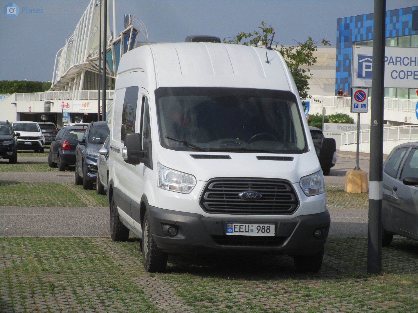 EEU 988, Ford Transit 4th gen Van (V363), 2013–