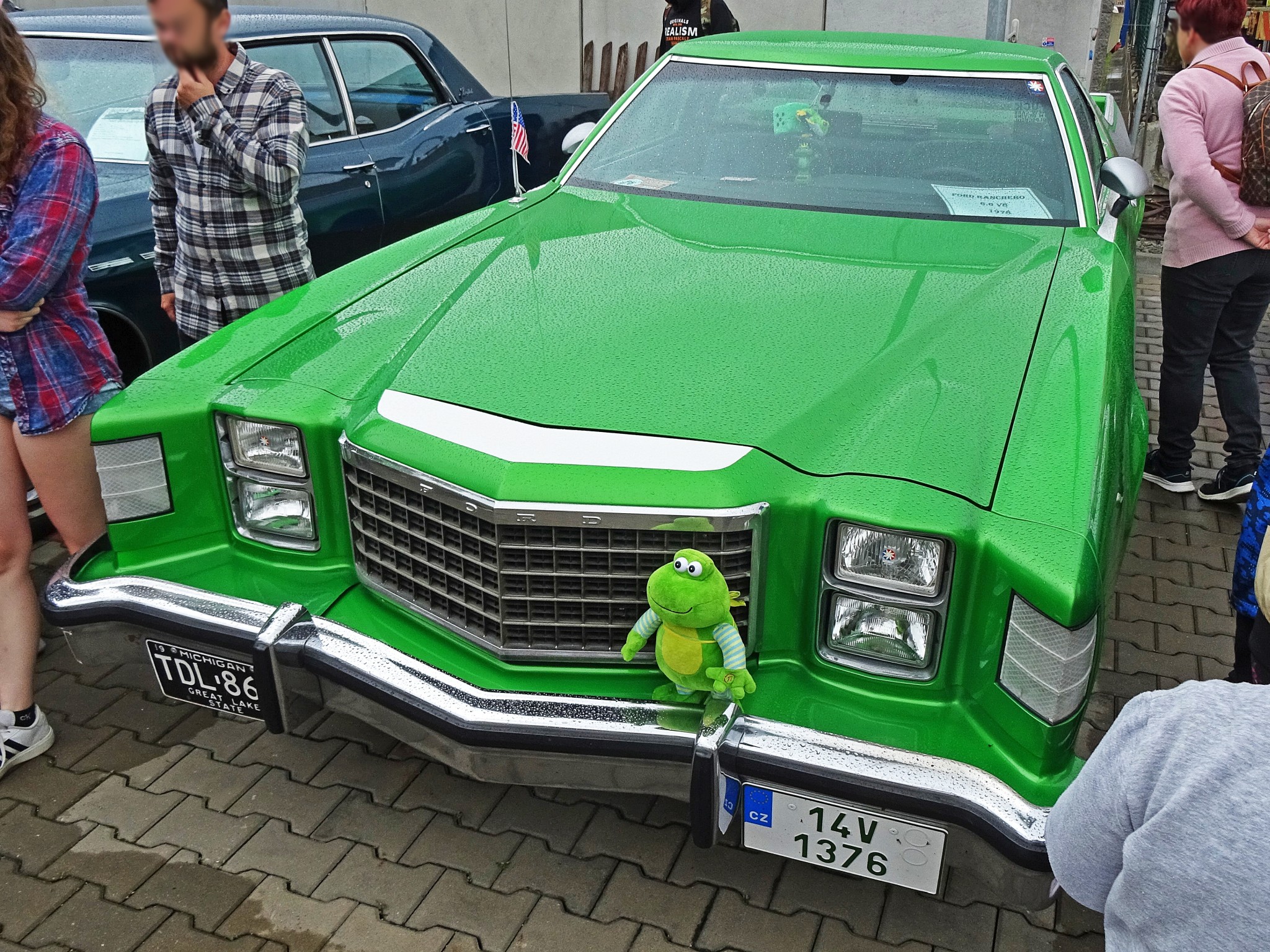 14V 1376, Ford Ranchero 7th gen (97), 1976–1979