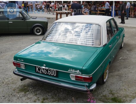K 246.600, Audi 100
