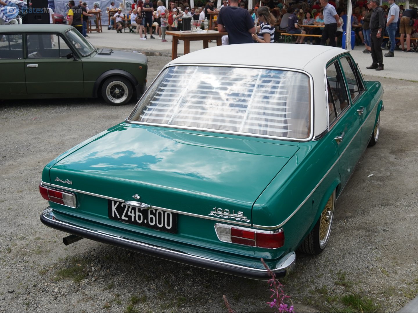 K 246.600, Audi 100 1st gen 4-door Sedan (C1), 1968–1976