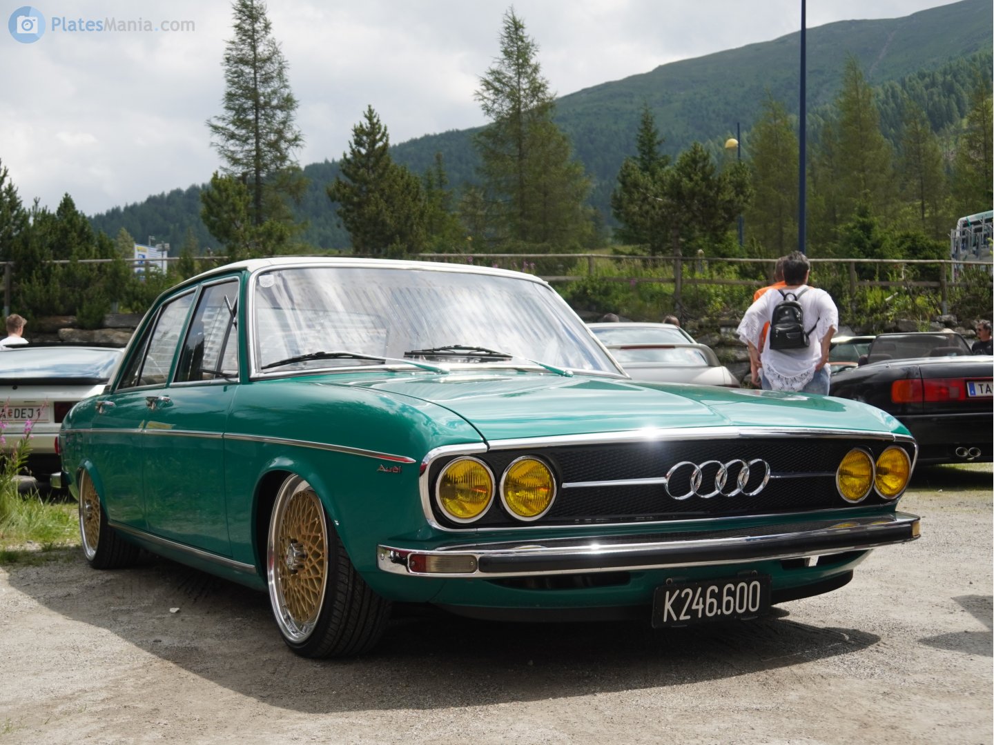 K 246.600, Audi 100 1st gen 4-door Sedan (C1), 1968–1976