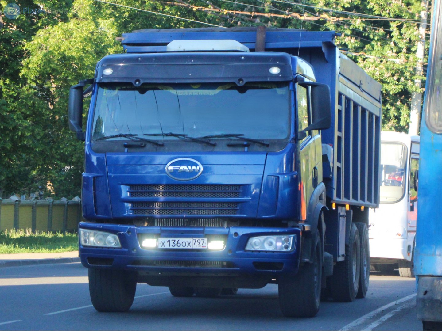 х 136 ох 797, FAW J5 