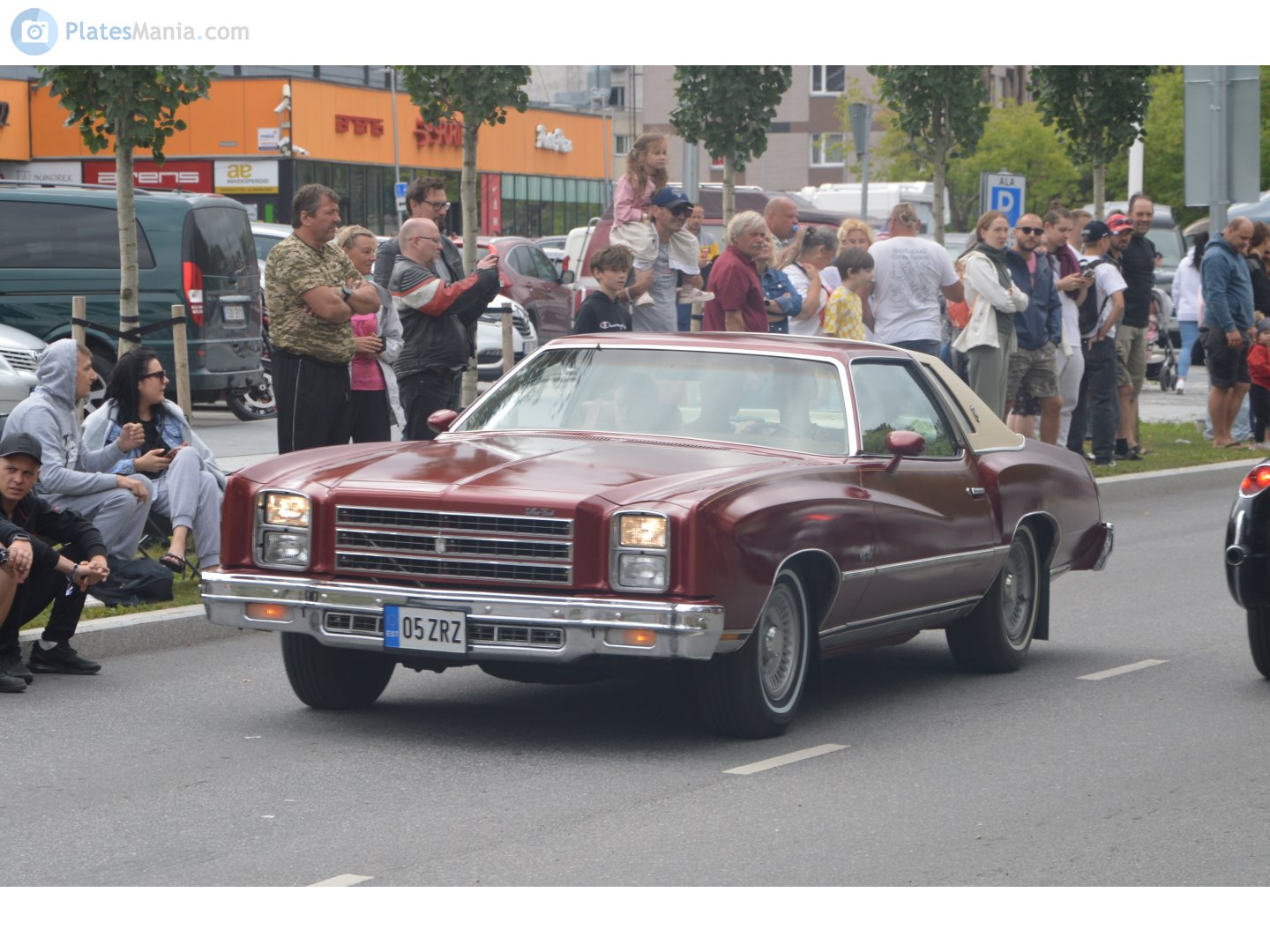 05 ZRZ, Chevrolet Monte Carlo 2nd gen (57; A-body), facelift, 1975–1977