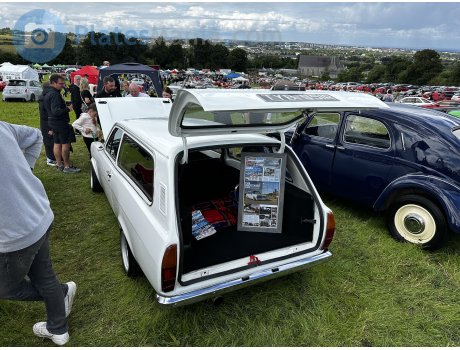 TYB 951R, Ford Escort