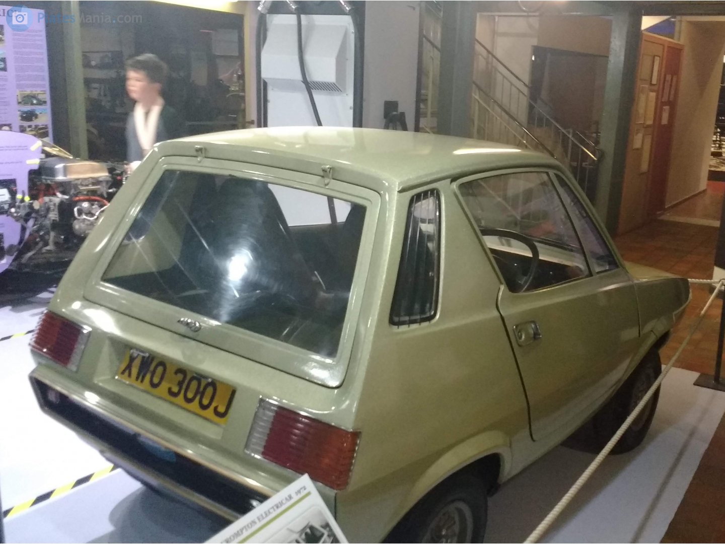 XWO300J, Leyland Crompton Electicar 