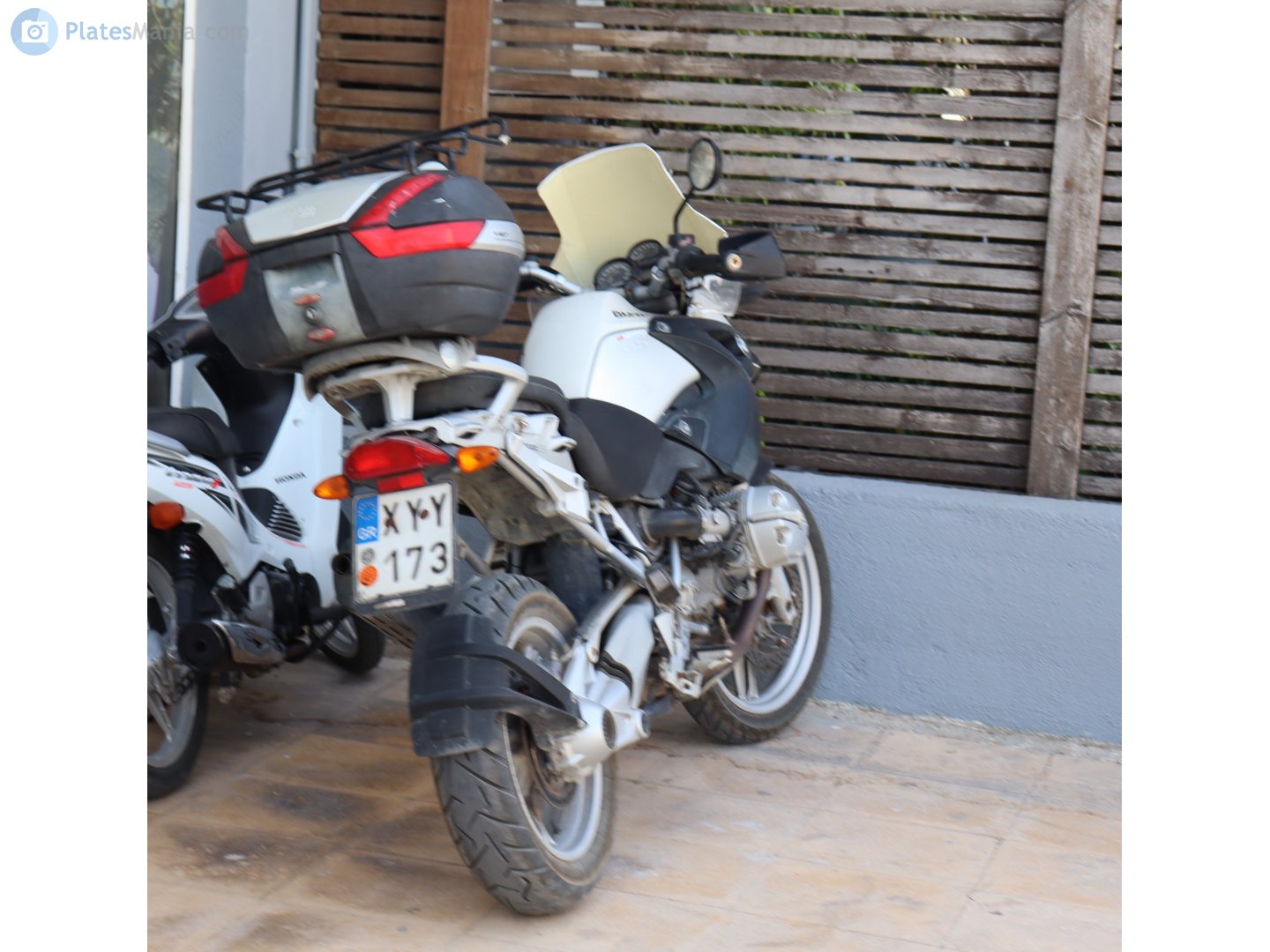 XYY-173, BMW R Series R1200GS, 2004–2012