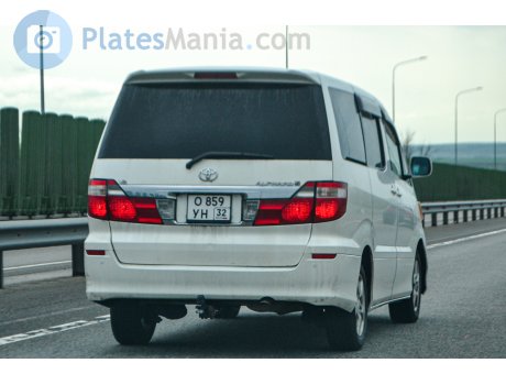 о859ун32, Toyota Alphard
