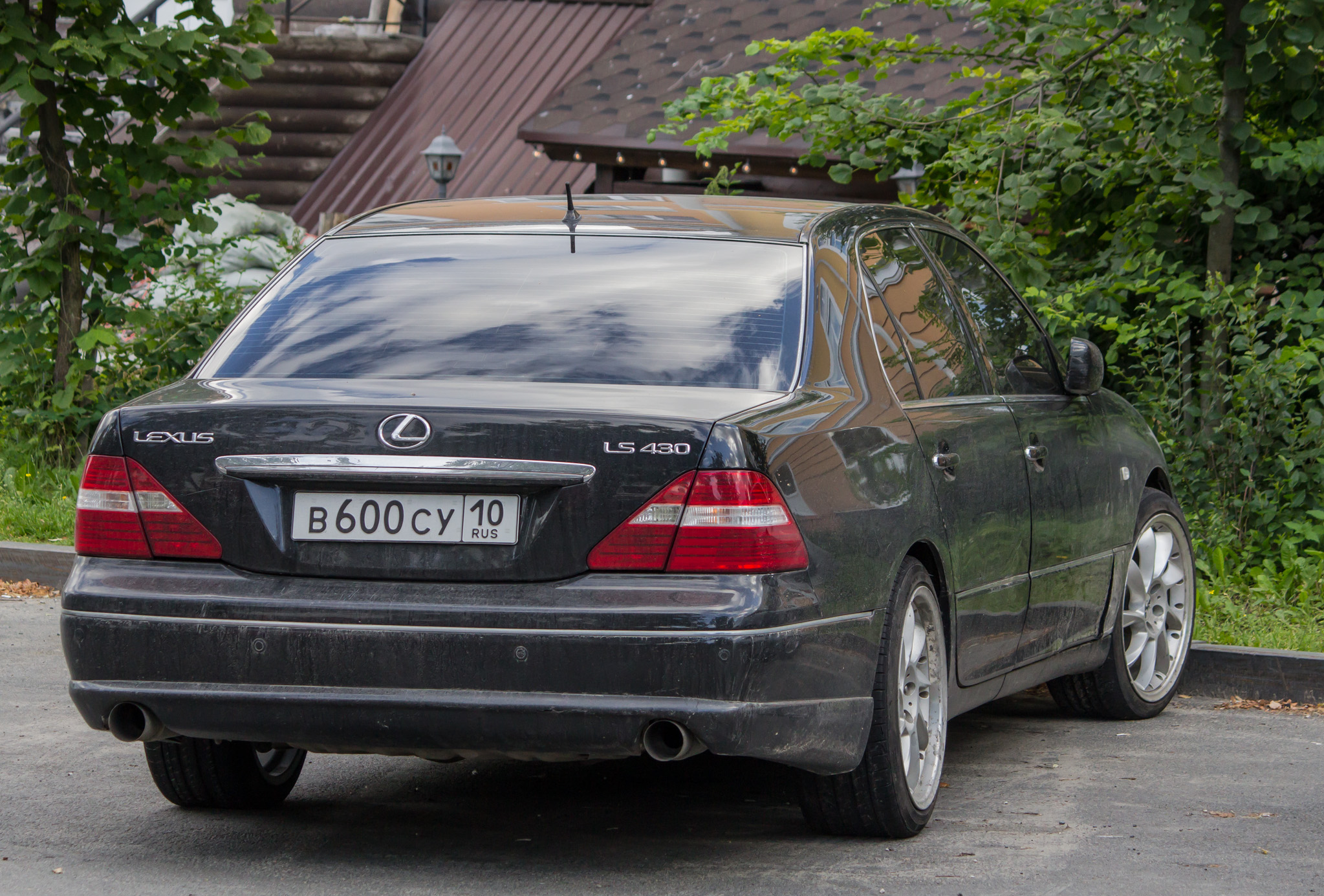 в 600 су 10, Lexus LS 3rd gen (XF30), 2000–2006