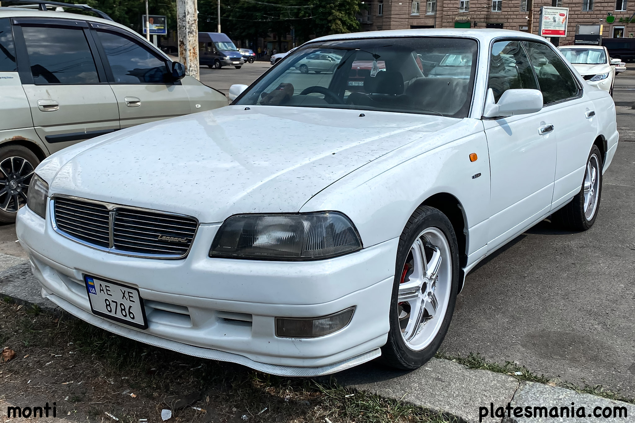 AE 8786 XE, Nissan Leopard 4th gen (Y33), 1996–1999