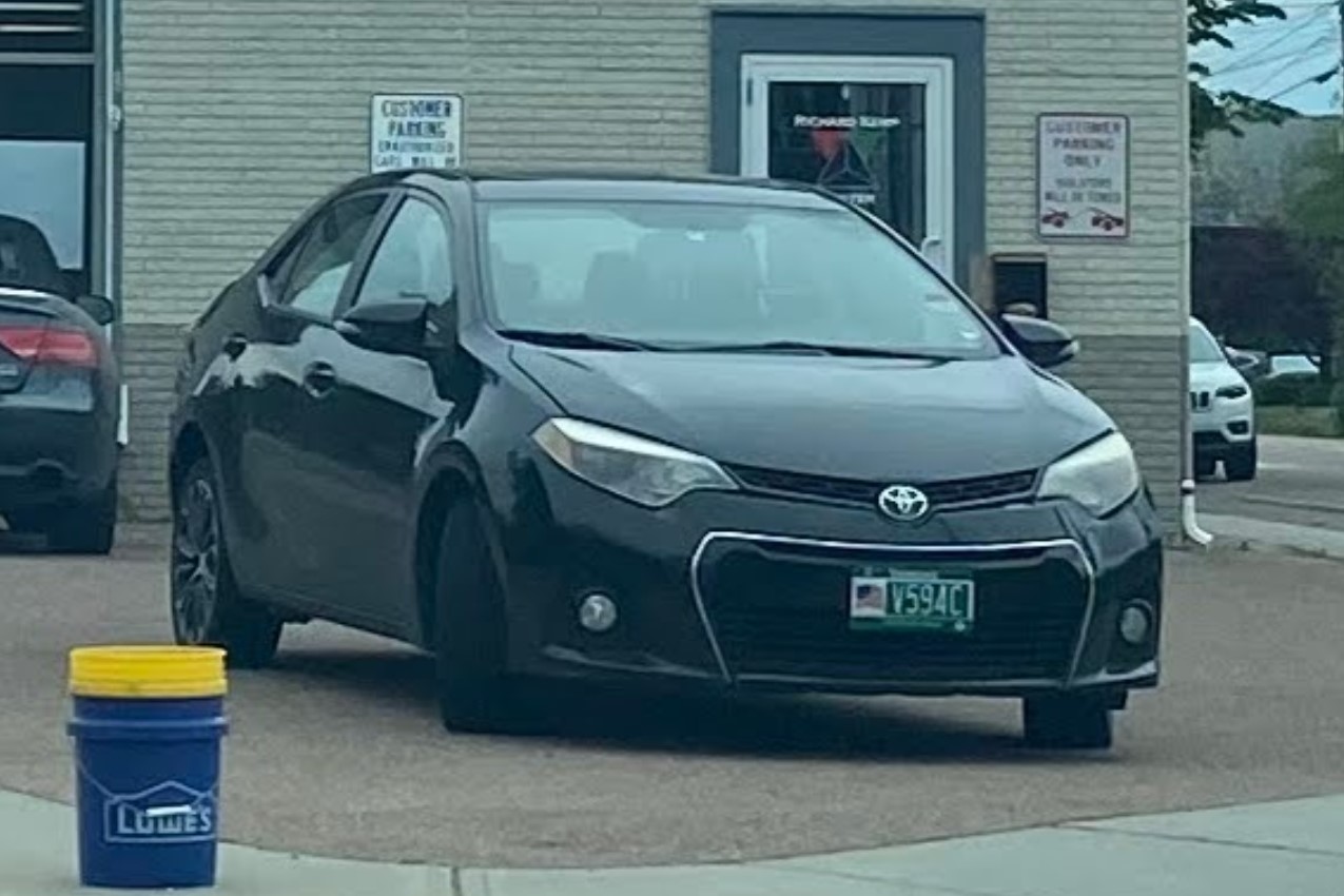 V594C, Toyota Corolla 11th gen Sedan (E170; NA-market), 2013–2019
