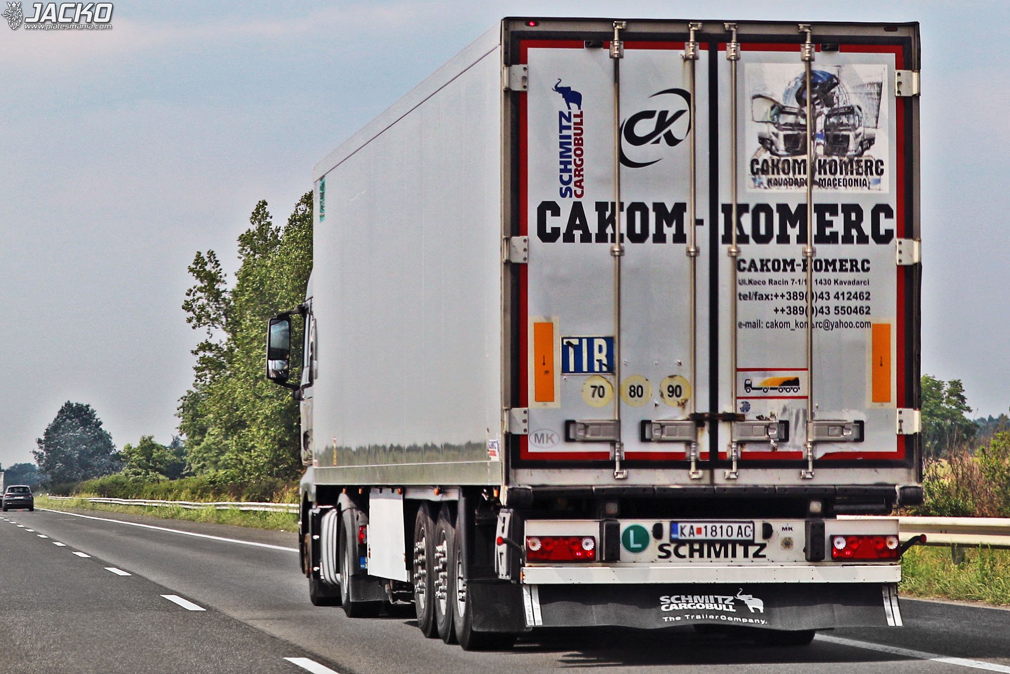 KA 1810 AC, Schmitz SKO 