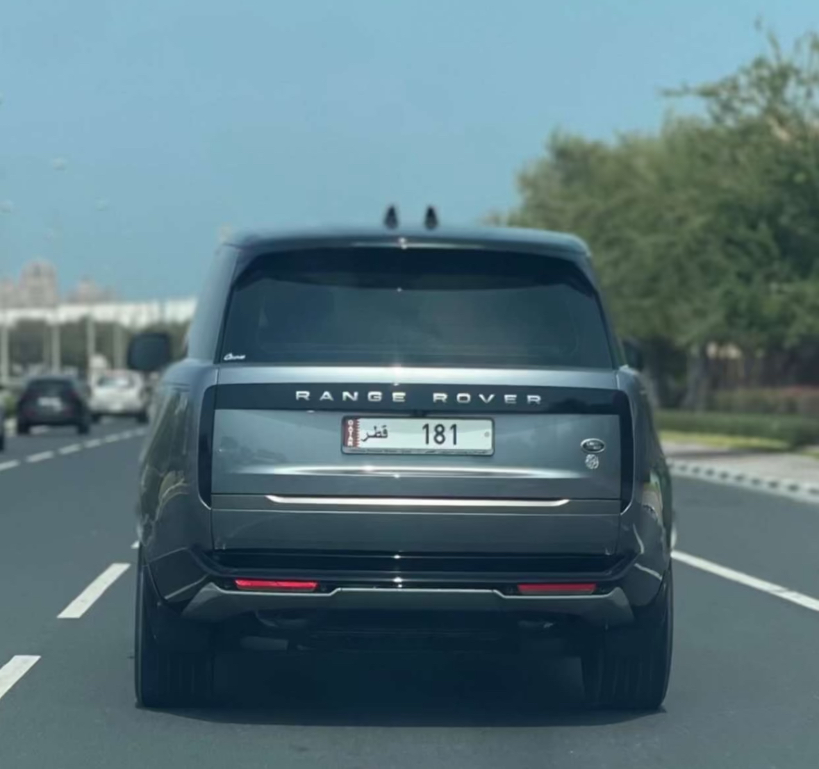 181, Land Rover Range Rover 5th gen (L460), 2022–