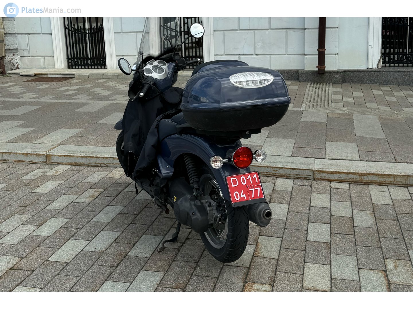 D 011 04 77, Aprilia Scarabeo 