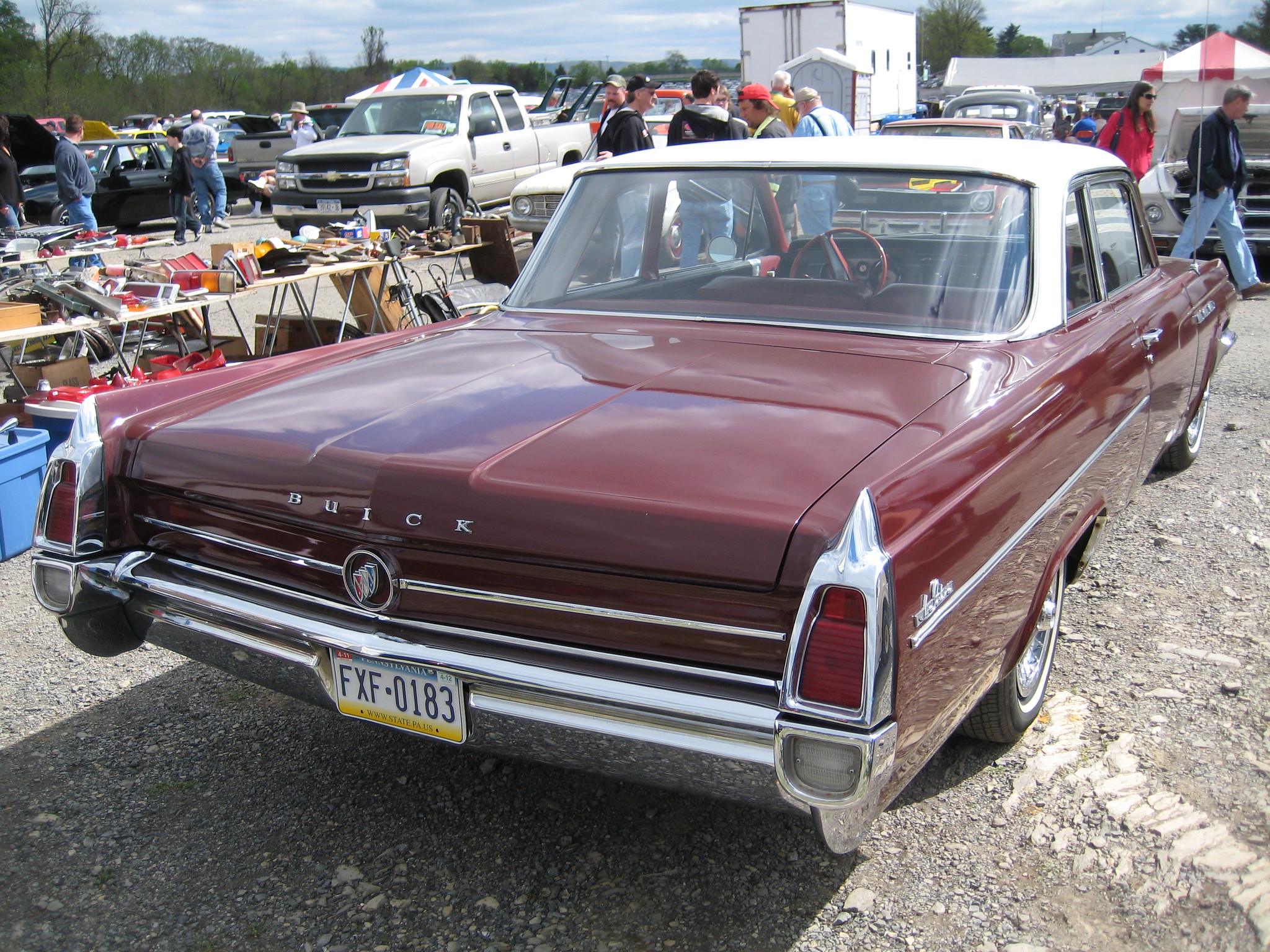 FXF-0183, Buick LeSabre 2nd gen 1963 2-door Hardtop (4447; B-body), 2nd facelift, 1962–1963